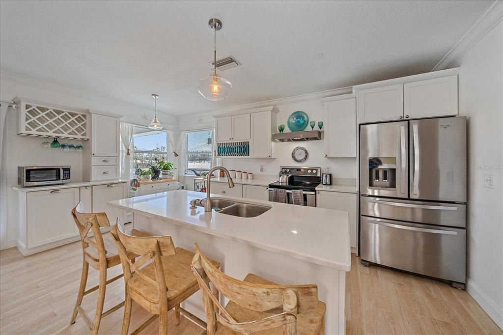 For Sale: $1,500,000 (5 beds, 4 baths, 4054 Square Feet)