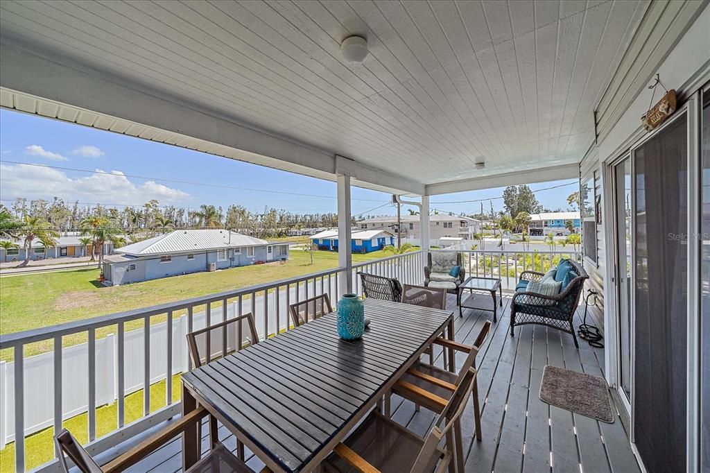 For Sale: $1,500,000 (5 beds, 4 baths, 4054 Square Feet)