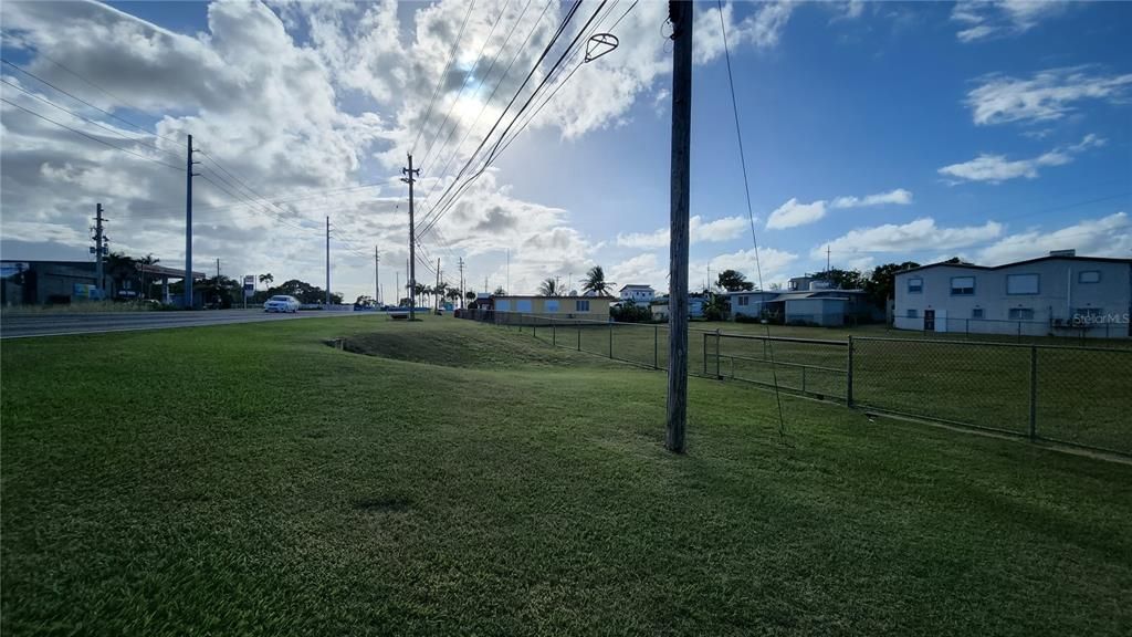 For Sale: $560,000 (0.18 acres)