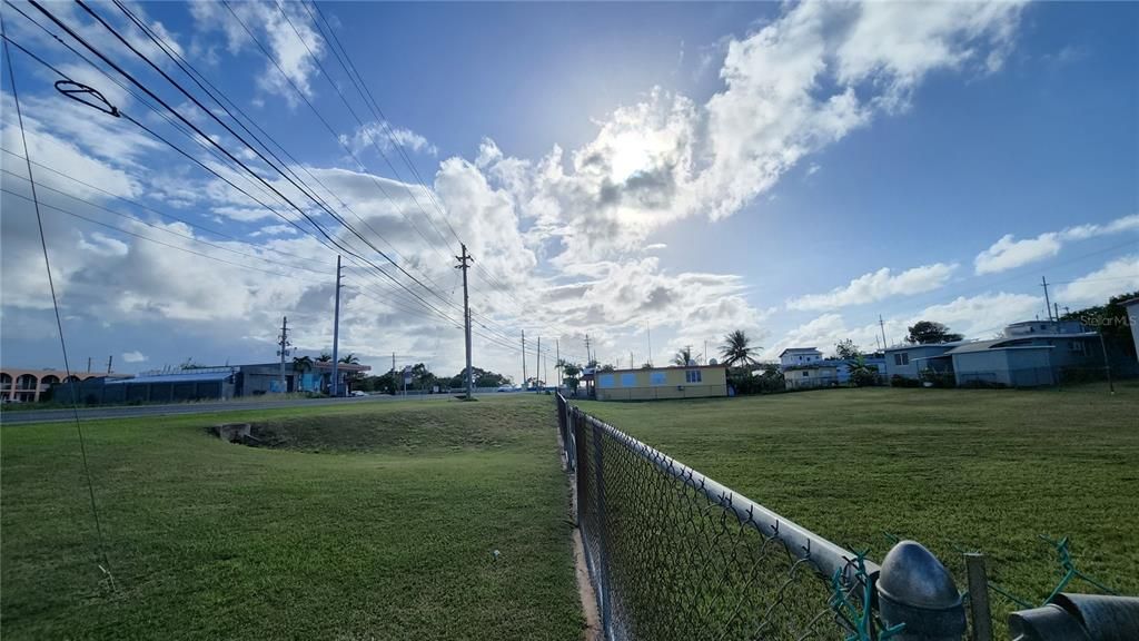 For Sale: $560,000 (0.18 acres)