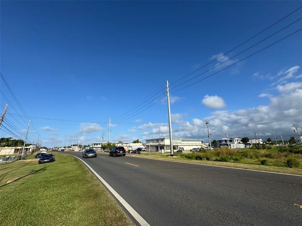 For Sale: $560,000 (0.18 acres)