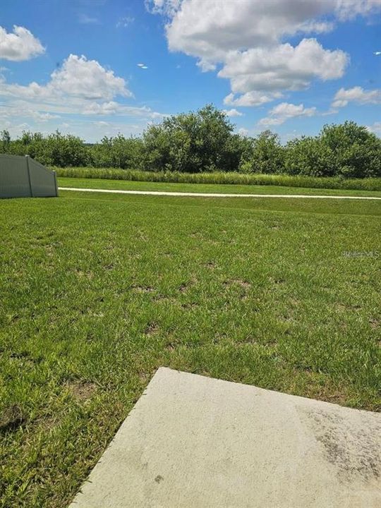 For Sale: $355,000 (5 beds, 3 baths, 2652 Square Feet)