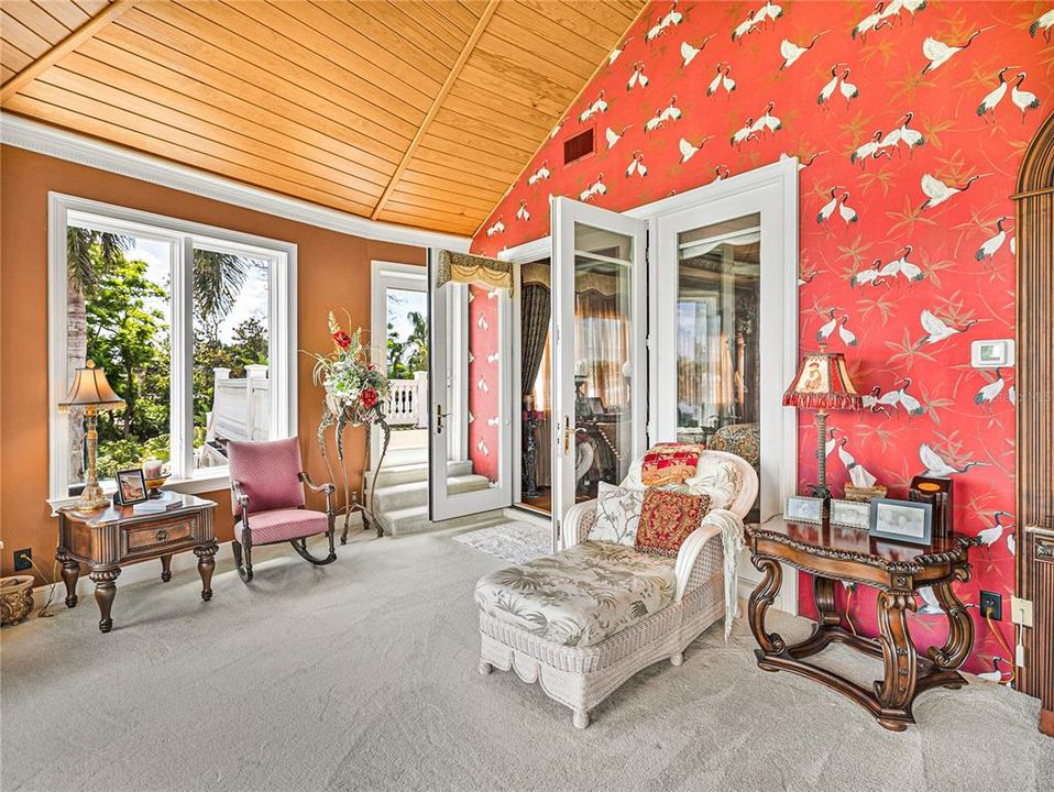 For Sale: $1,290,000 (5 beds, 5 baths, 5656 Square Feet)