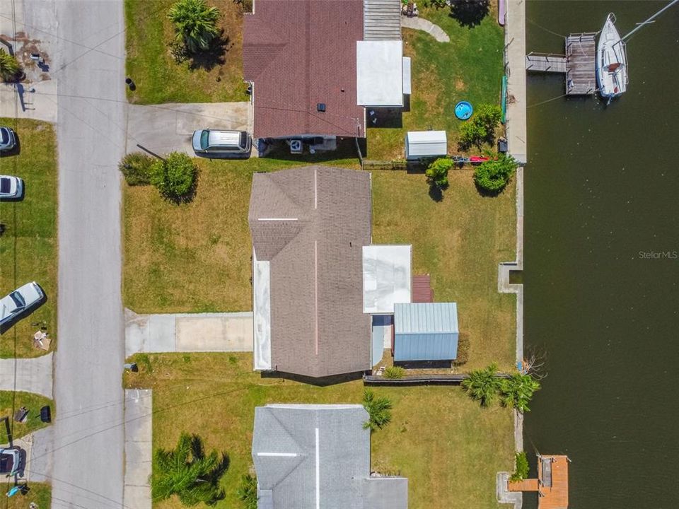 For Sale: $289,000 (2 beds, 1 baths, 1014 Square Feet)