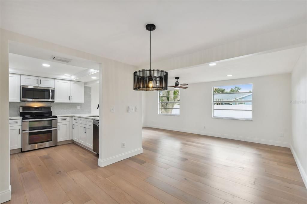 На продажу: $265,000 (3 спален, 2 ванн, 1500 Квадратных фут)