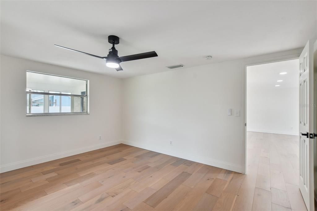 На продажу: $265,000 (3 спален, 2 ванн, 1500 Квадратных фут)