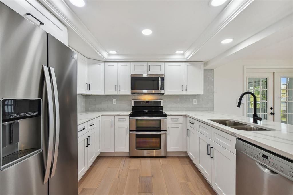 На продажу: $265,000 (3 спален, 2 ванн, 1500 Квадратных фут)