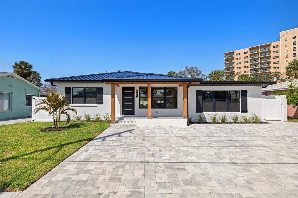Recently Sold: $1,199,000 (3 beds, 3 baths, 2364 Square Feet)