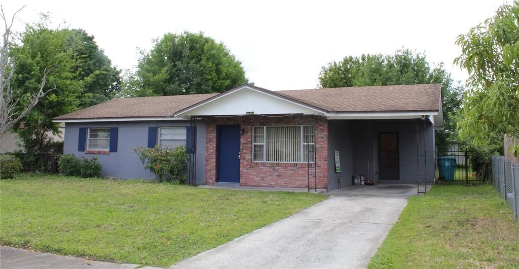 Recently Sold: $220,000 (3 beds, 1 baths, 1045 Square Feet)