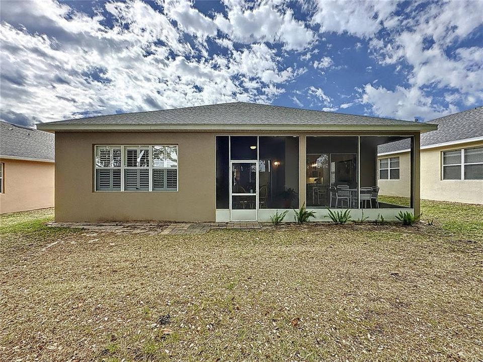 For Sale: $365,000 (3 beds, 2 baths, 1651 Square Feet)