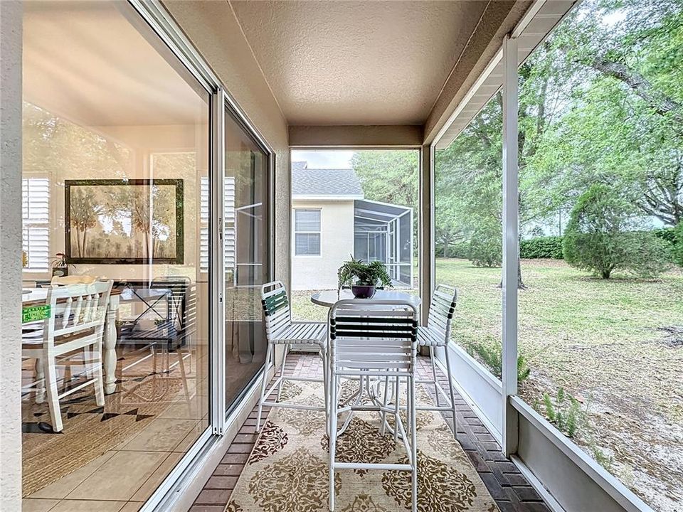 For Sale: $365,000 (3 beds, 2 baths, 1651 Square Feet)