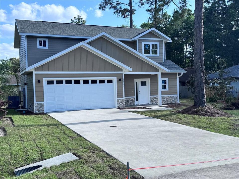 Recently Sold: $329,000 (3 beds, 2 baths, 1650 Square Feet)