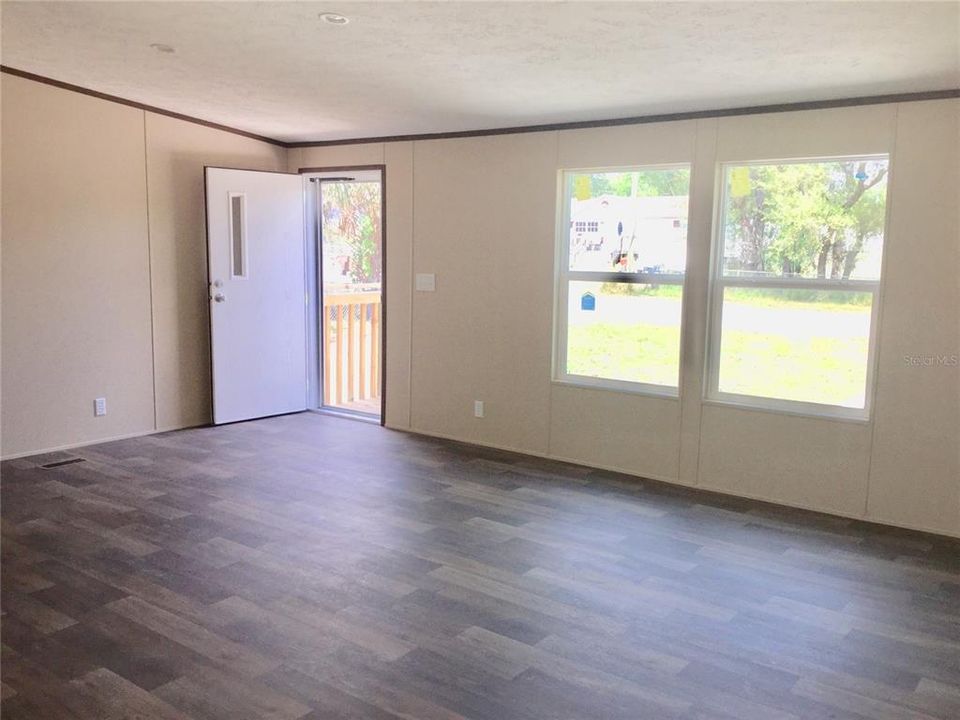 En Venta: $204,999 (3 camas, 2 baños, 1264 Pies cuadrados)