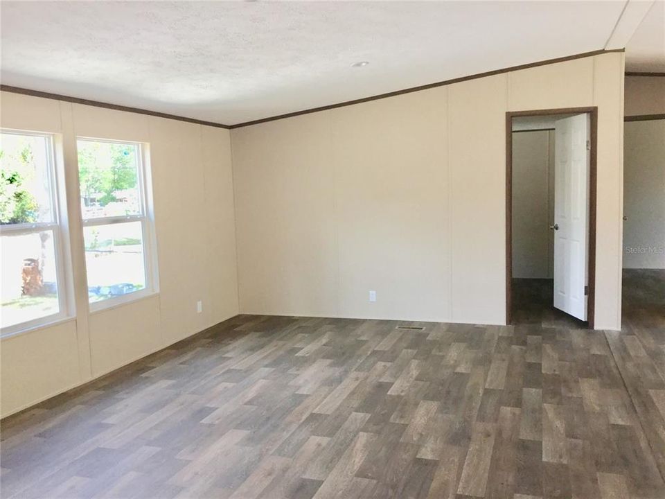 En Venta: $204,999 (3 camas, 2 baños, 1264 Pies cuadrados)