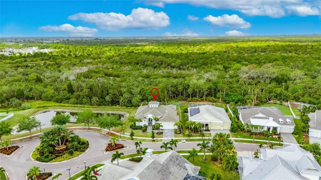 合同活跃: $898,000 (4 贝兹, 3 浴室, 2526 平方英尺)