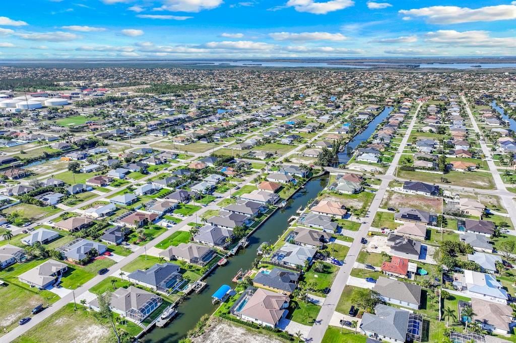 Activo con contrato: $679,900 (3 camas, 2 baños, 1925 Pies cuadrados)