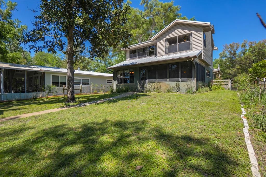 На продажу: $425,000 (3 спален, 2 ванн, 1982 Квадратных фут)