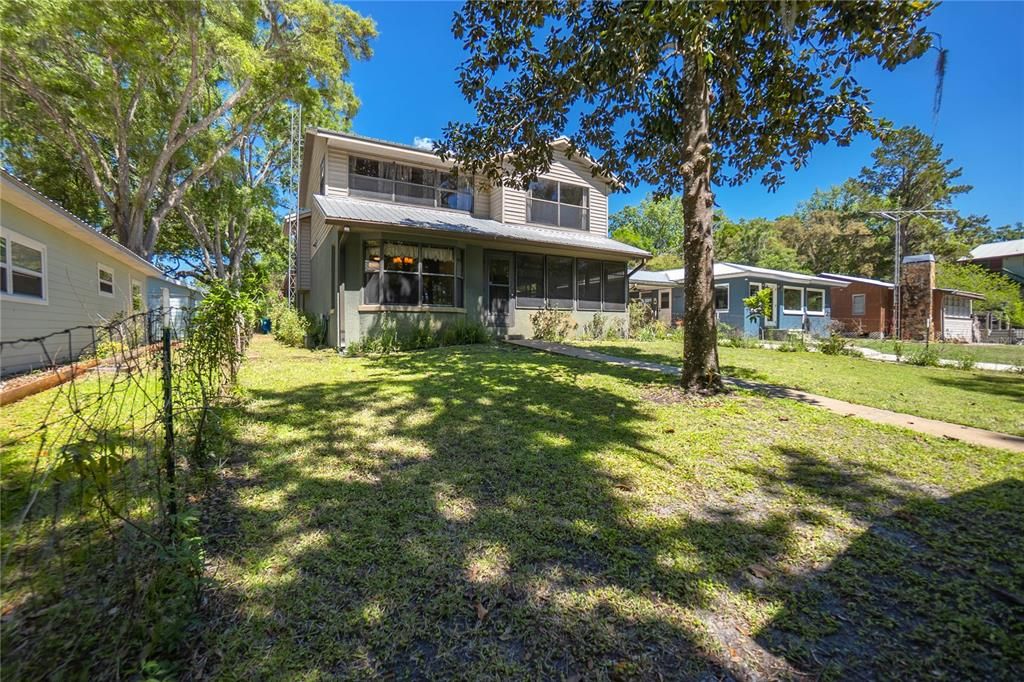 На продажу: $425,000 (3 спален, 2 ванн, 1982 Квадратных фут)