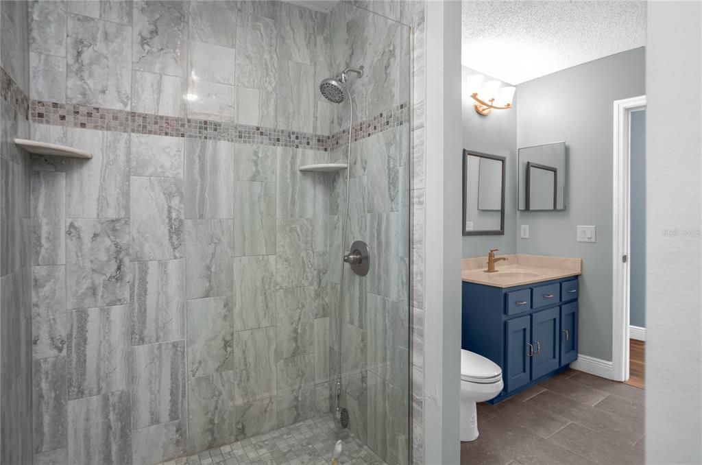 На продажу: $425,000 (3 спален, 2 ванн, 1982 Квадратных фут)