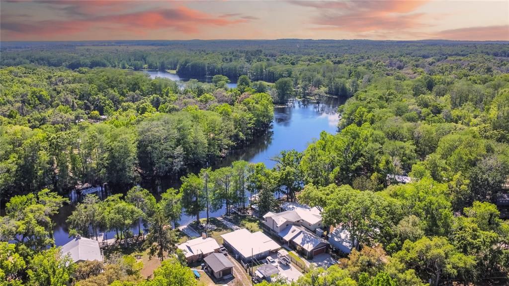 На продажу: $425,000 (3 спален, 2 ванн, 1982 Квадратных фут)