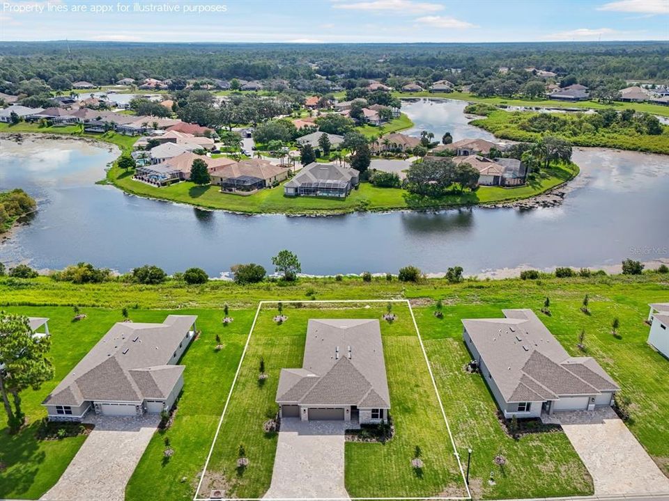 Под контрактом: $424,999 (4 спален, 2 ванн, 1919 Квадратных фут)