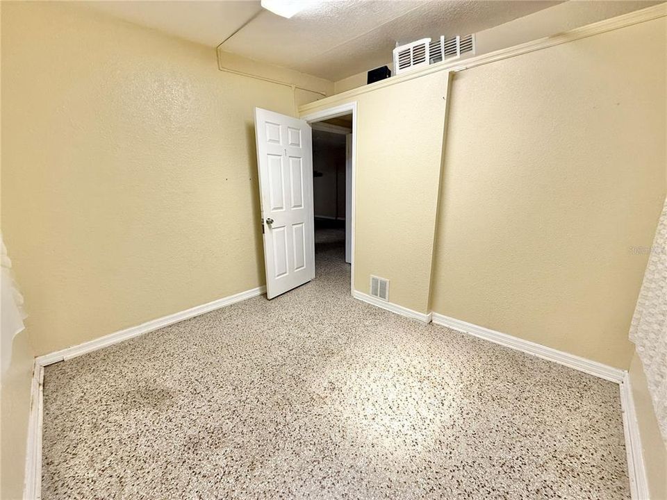 待售: $42,000 (0 贝兹, 0 浴室, 0 平方英尺)