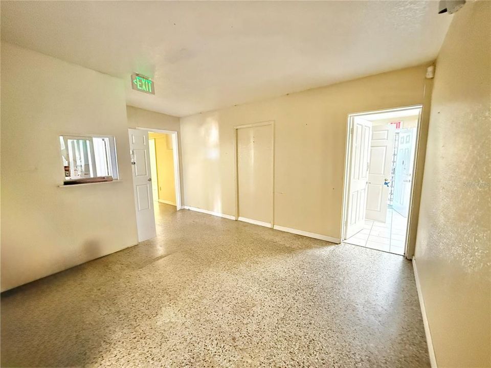 待售: $42,000 (0 贝兹, 0 浴室, 0 平方英尺)