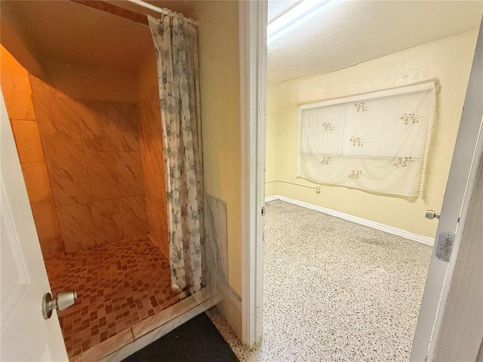 待售: $42,000 (0 贝兹, 0 浴室, 0 平方英尺)