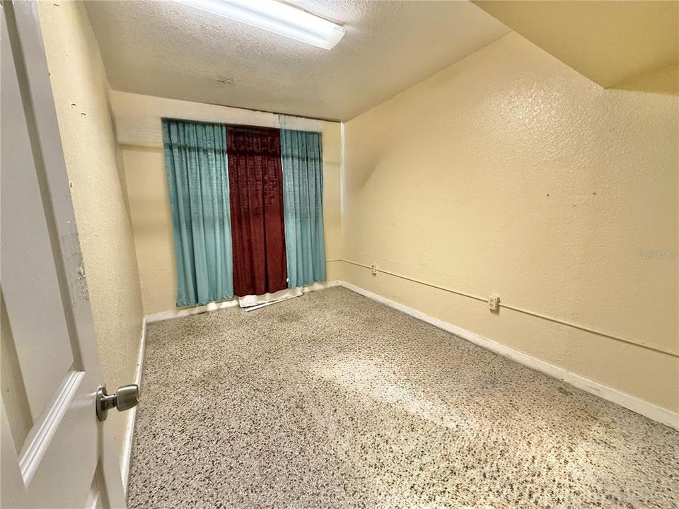 待售: $42,000 (0 贝兹, 0 浴室, 0 平方英尺)