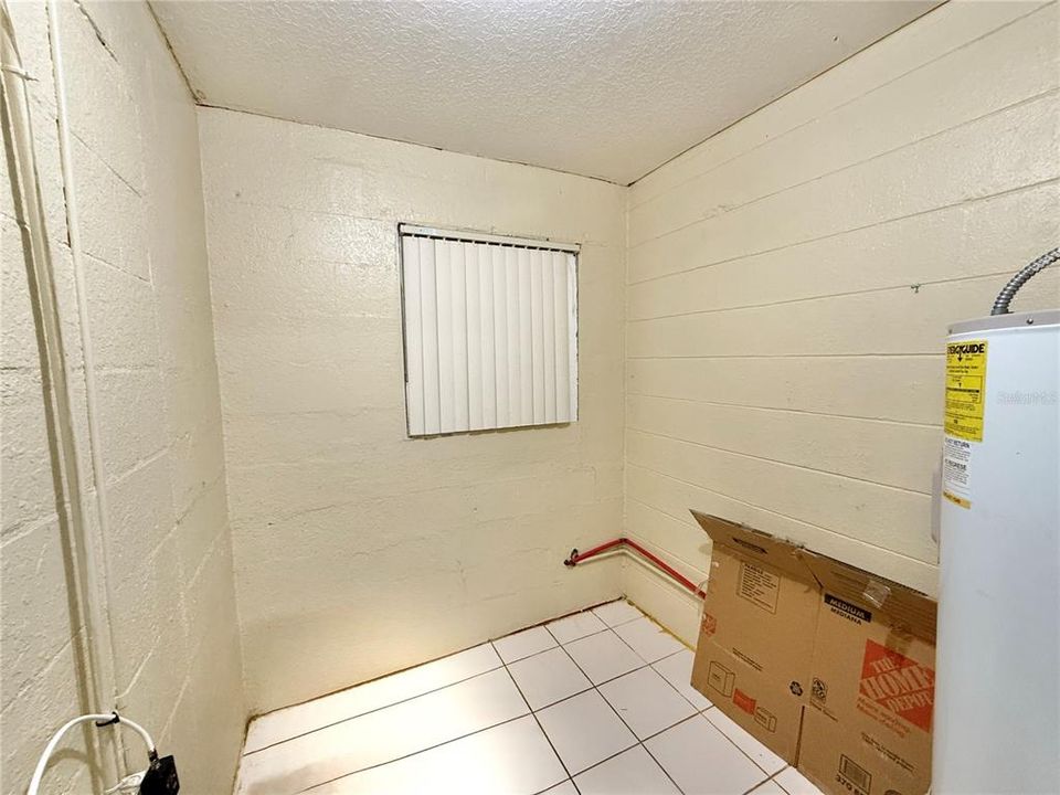 待售: $42,000 (0 贝兹, 0 浴室, 0 平方英尺)