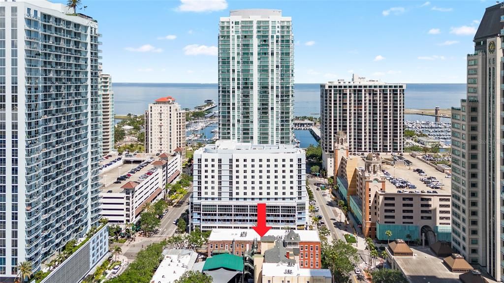 待售: $524,000 (2 贝兹, 2 浴室, 1100 平方英尺)