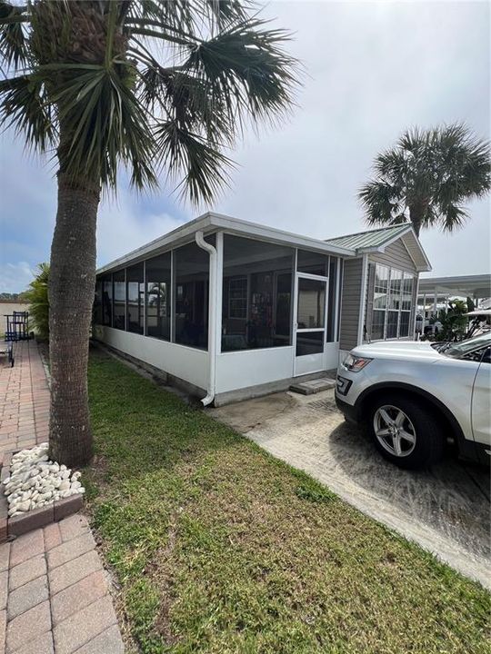 For Sale: $78,000 (1 beds, 1 baths, 385 Square Feet)