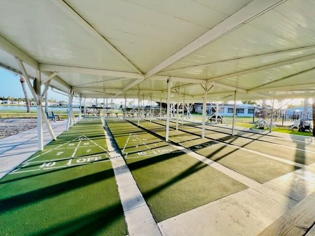 For Sale: $78,000 (1 beds, 1 baths, 385 Square Feet)