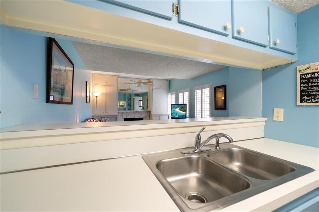 En Venta: $365,000 (2 camas, 1 baños, 1040 Pies cuadrados)