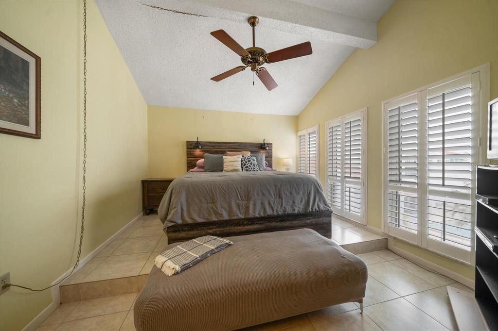 En Venta: $365,000 (2 camas, 1 baños, 1040 Pies cuadrados)