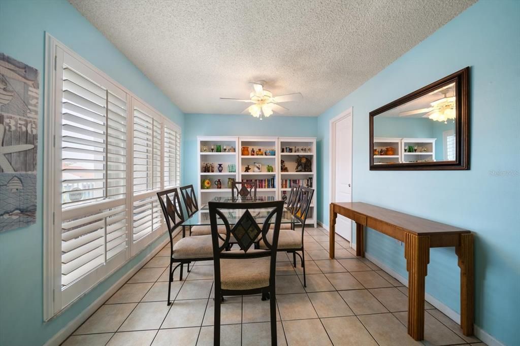 En Venta: $365,000 (2 camas, 1 baños, 1040 Pies cuadrados)