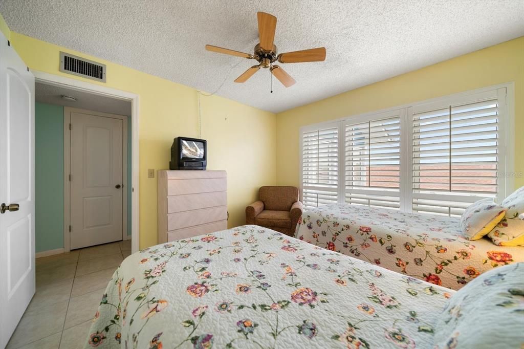 En Venta: $365,000 (2 camas, 1 baños, 1040 Pies cuadrados)