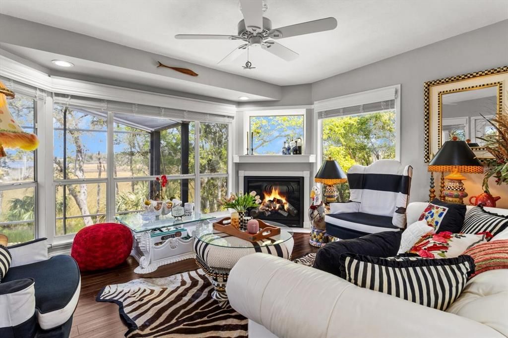 待售: $1,495,000 (3 贝兹, 2 浴室, 2682 平方英尺)