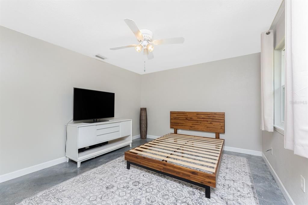 For Sale: $949,000 (4 beds, 3 baths, 2837 Square Feet)