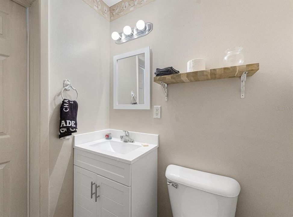 For Sale: $949,000 (4 beds, 3 baths, 2837 Square Feet)