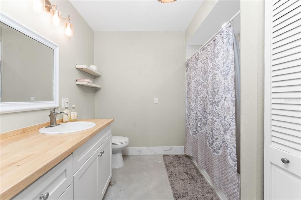 For Sale: $949,000 (4 beds, 3 baths, 2837 Square Feet)