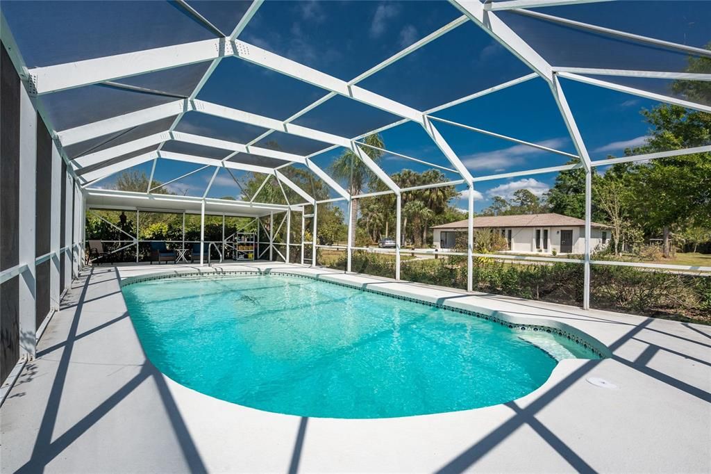 For Sale: $949,000 (4 beds, 3 baths, 2837 Square Feet)