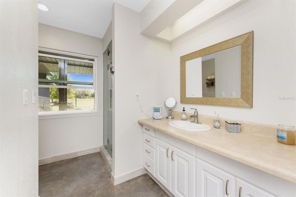 For Sale: $949,000 (4 beds, 3 baths, 2837 Square Feet)