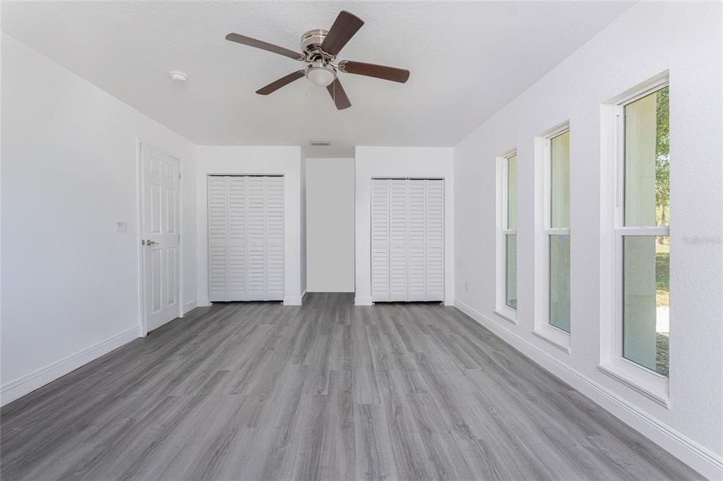 For Sale: $949,000 (4 beds, 3 baths, 2837 Square Feet)