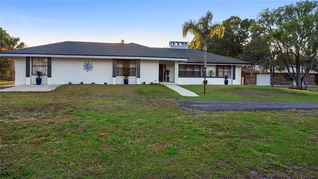 Recently Sold: $599,900 (4 beds, 2 baths, 2448 Square Feet)