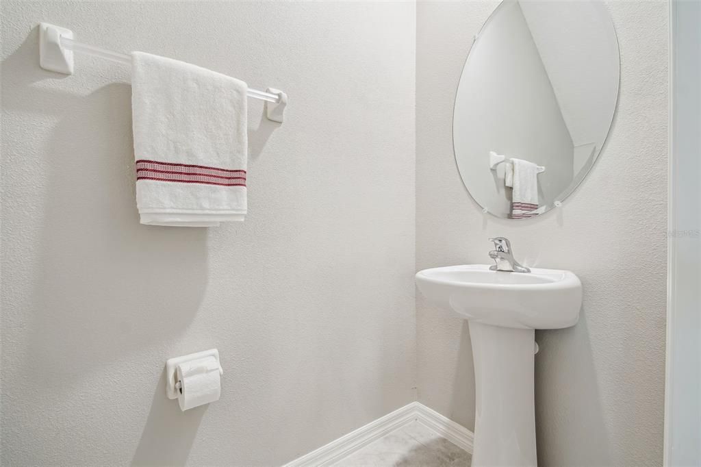 For Sale: $265,900 (3 beds, 2 baths, 1796 Square Feet)