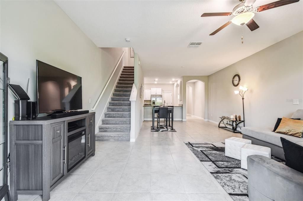 For Sale: $265,900 (3 beds, 2 baths, 1796 Square Feet)