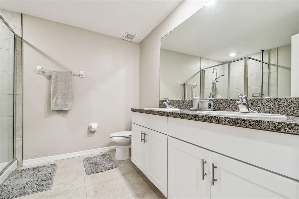 For Sale: $265,900 (3 beds, 2 baths, 1796 Square Feet)