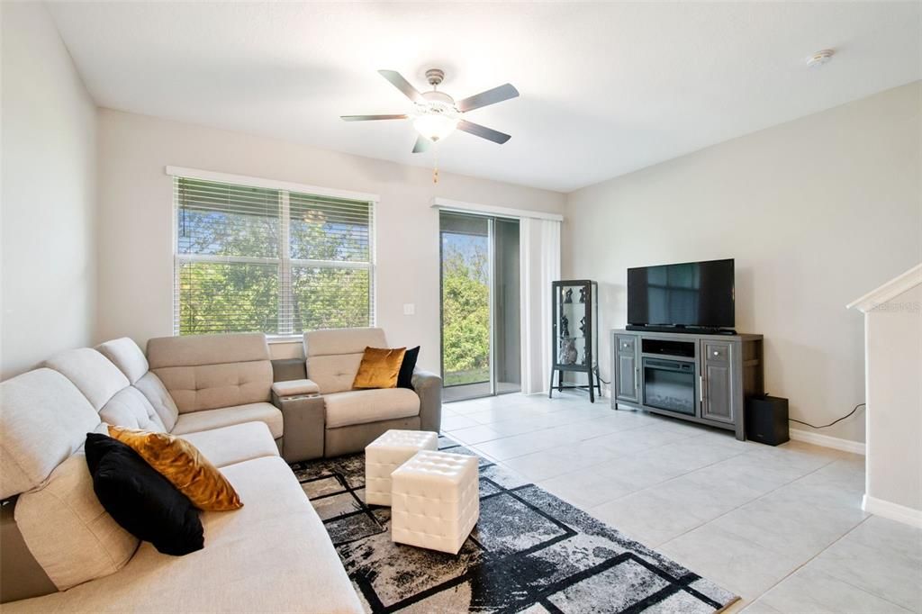 For Sale: $265,900 (3 beds, 2 baths, 1796 Square Feet)