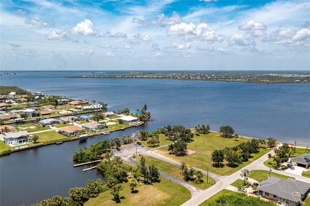 合同活跃: $15,500 (0.23 acres)